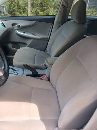 TOYOTA COROLLA 1.8 GLI 16V FLEX 4P AUTOMÁTICO